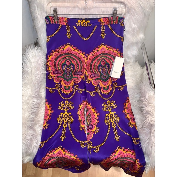 GUCCI Printed Silk Wide Leg Pants - Picture 3 of 8